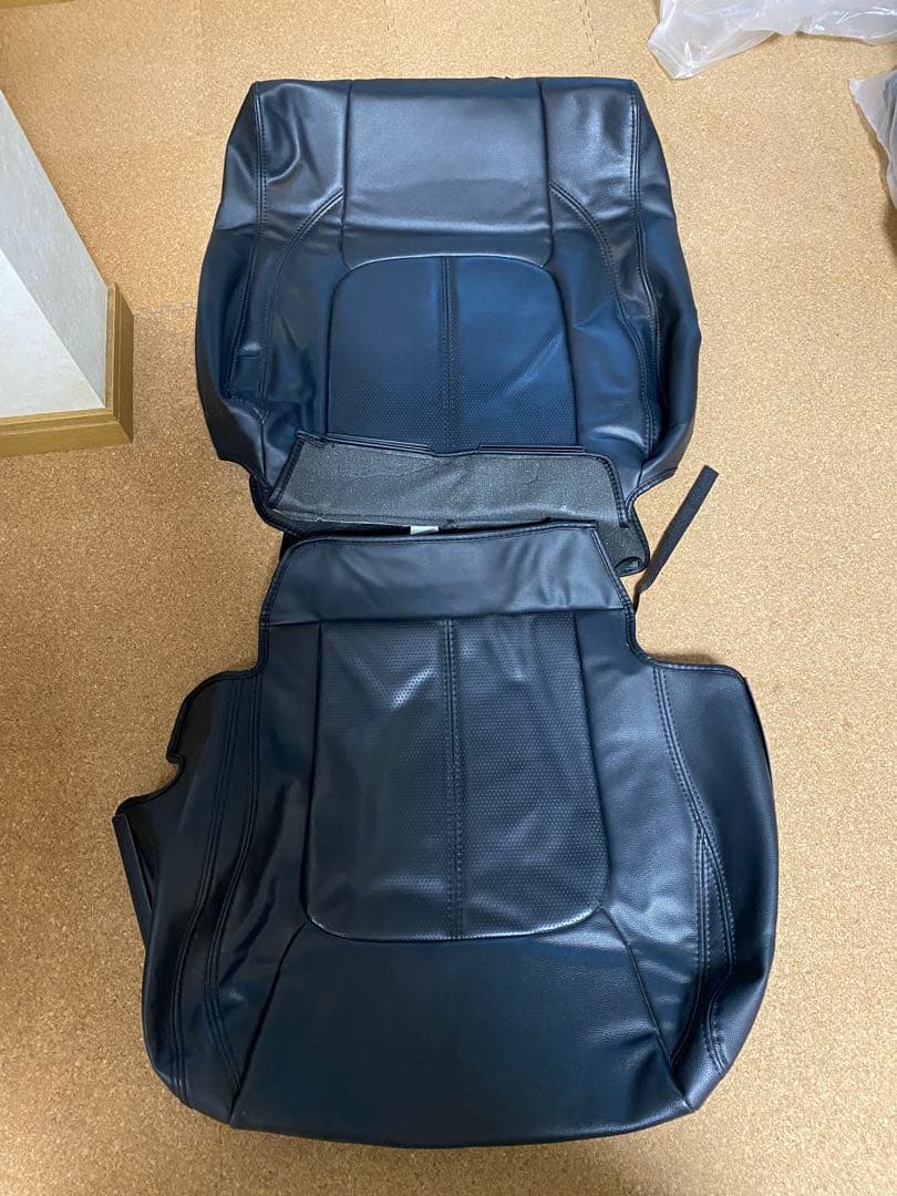 合皮シートカバー黒　アル＆ヴェルファイア20７人乗り用　ジャンク