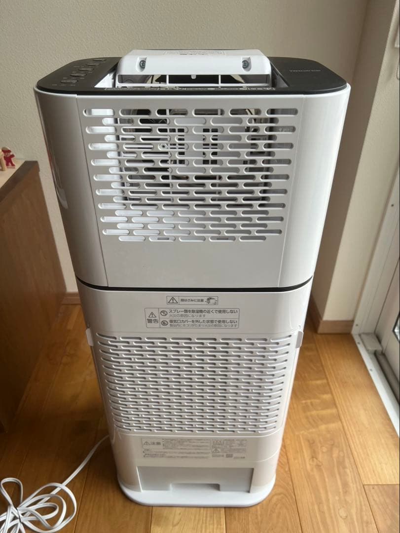 タワー型サーキュレーター ホワイト