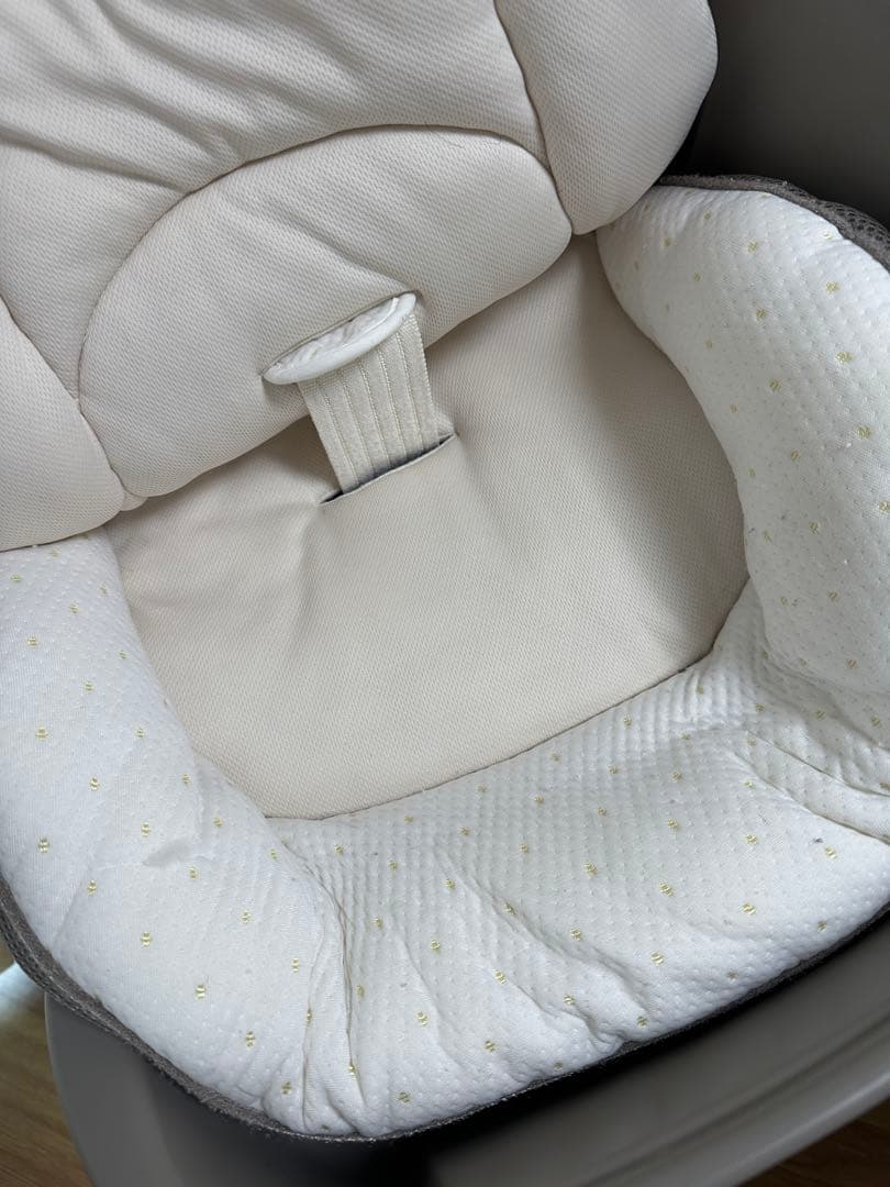 Hi_shopアップリカ Aprica ユラリズム 電動 オート 音楽付き