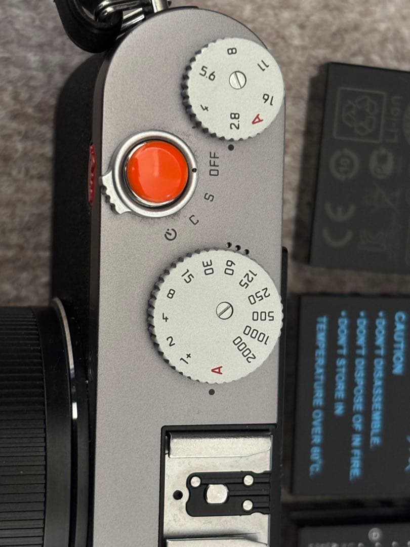 【最終値下げ】leica x1 スチールグレー