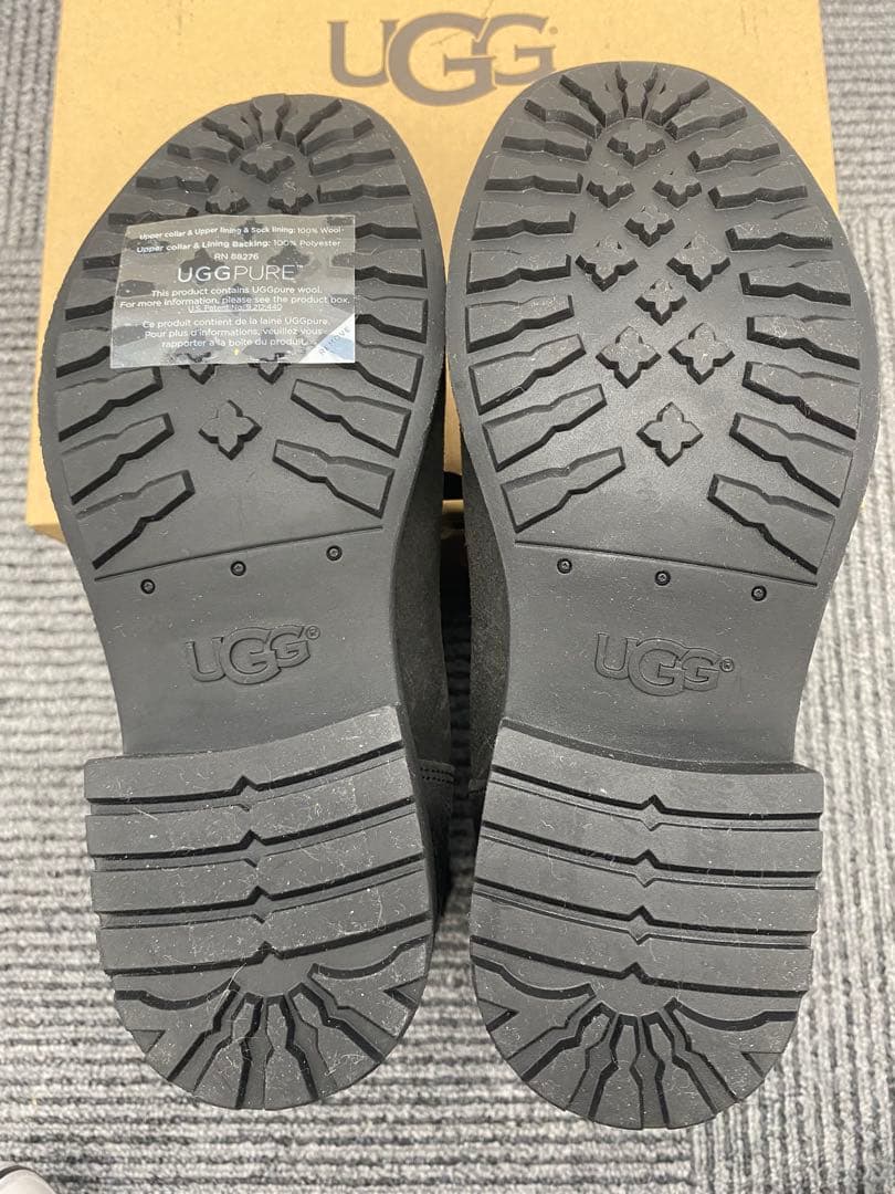 アグ UGG ムートンブーツ クラシックミニ レディース23.5㎝