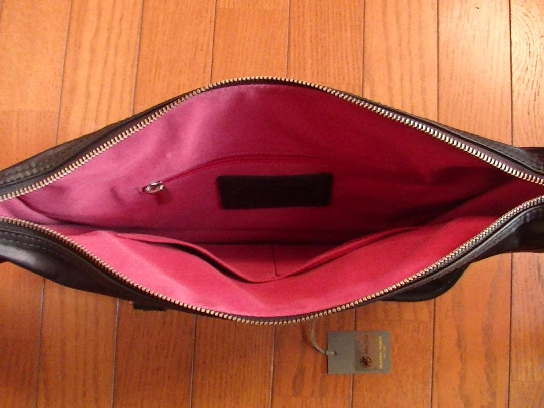 未使用展示品　ハンティングワールドバッグ未使用展示品　カラー黒