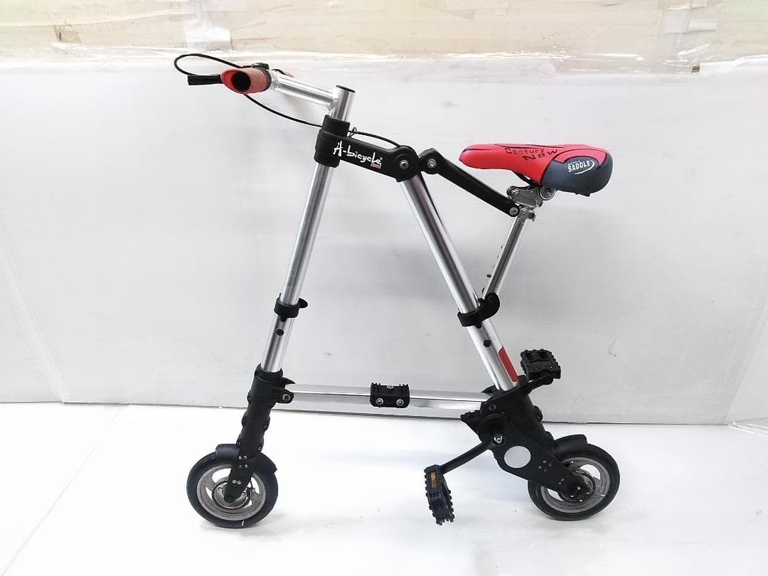 A-bicycLe Road 超軽量　折り畳み自転車　8インチ チューブレス △