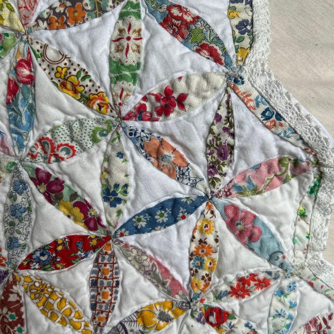 【516】 ハンドメイド　パッチワークキルト　フィードサックのフリーマット