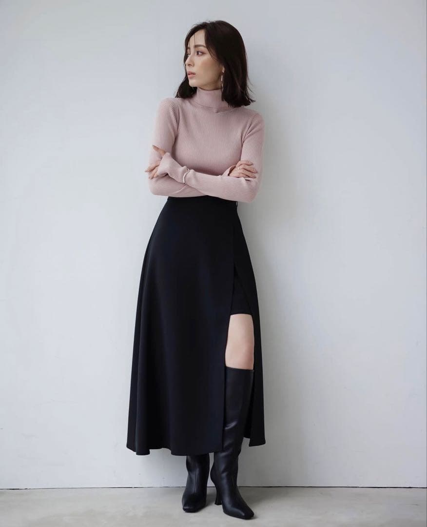 anuans スリットスカート