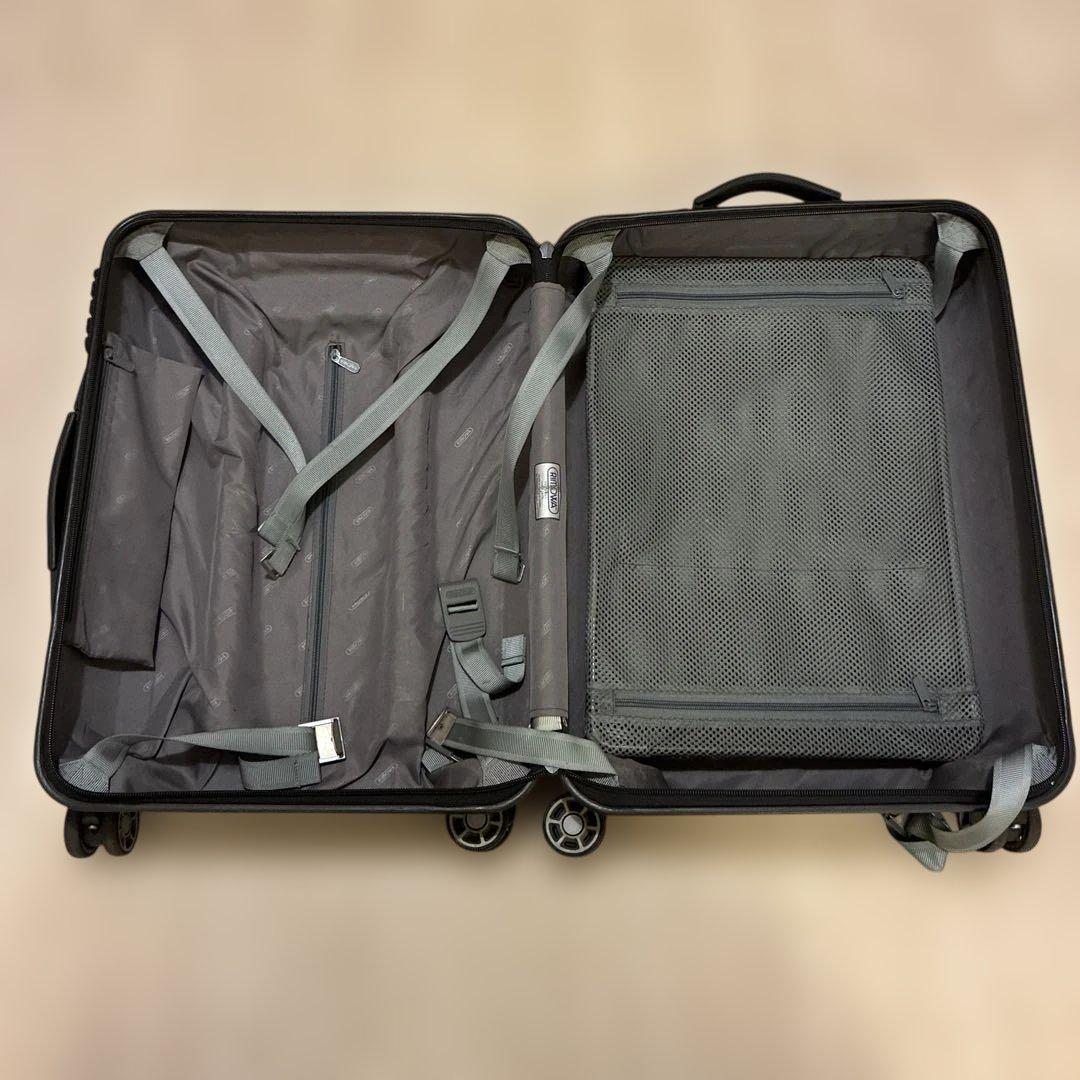 リモワ サルサ 4輪 機内持ち込みサイズ