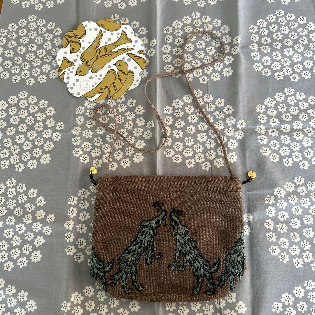 ミナペルホネン☆ wolf & flower ポシェット