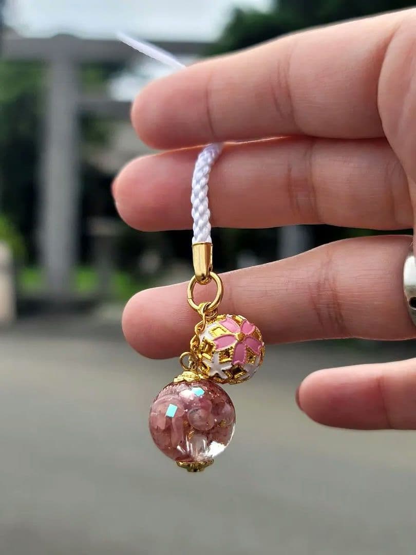 私物★優しさと思いやり幸せのストラップ