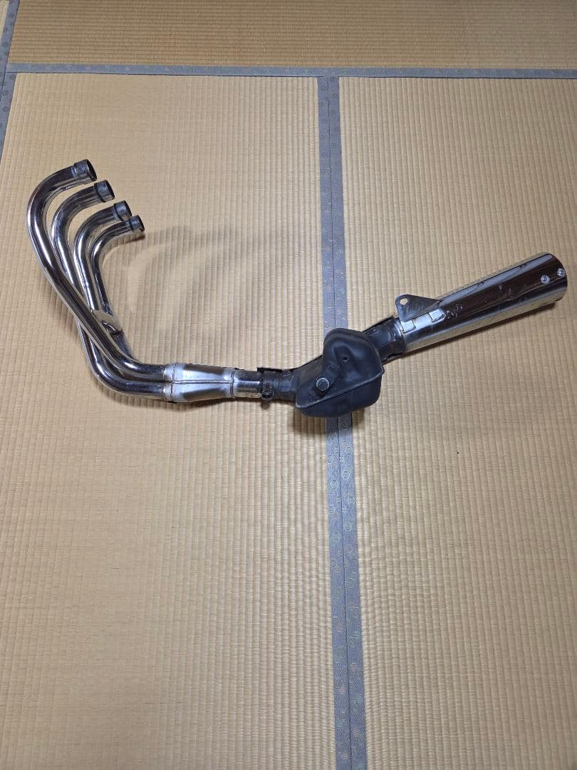 ゼファーχ純正マフラー