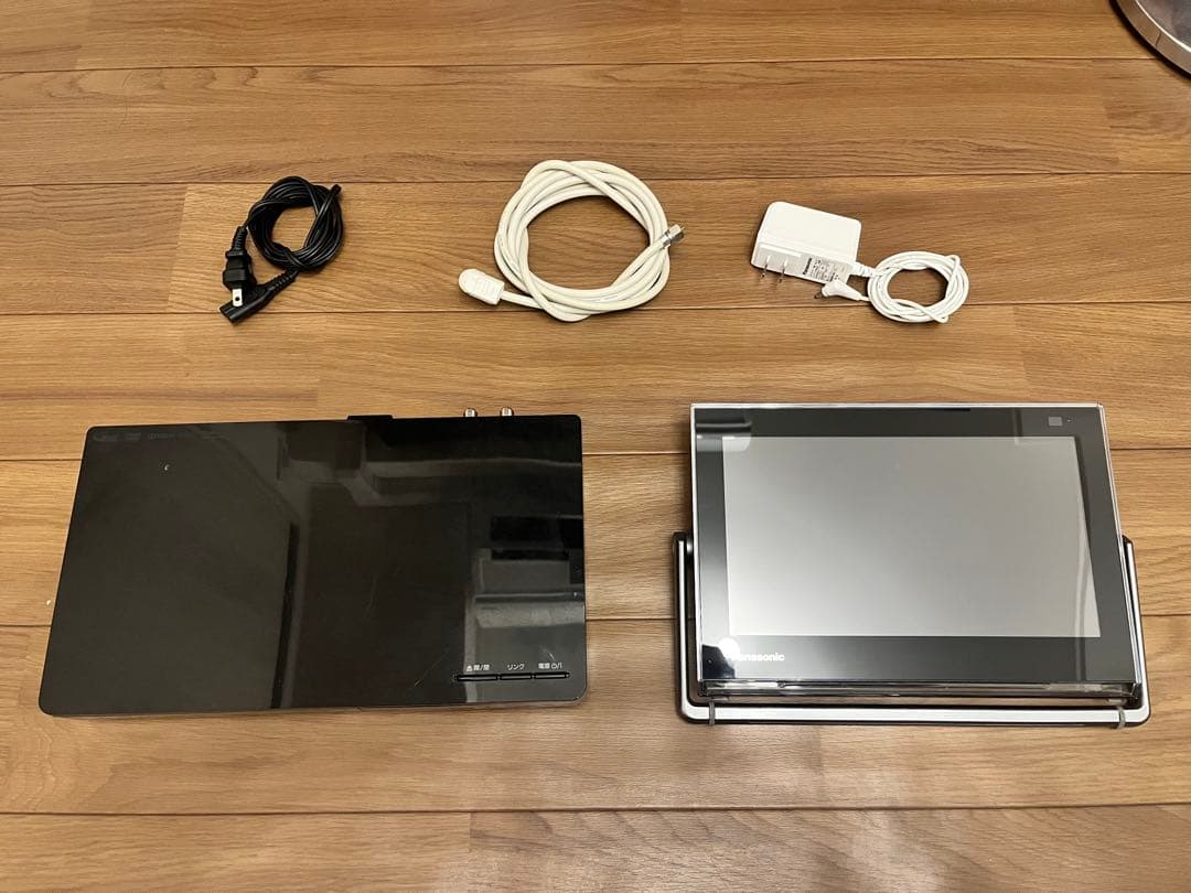 パナソニック ポータブルテレビ UN-15TD6 ブルーレイレコーダー