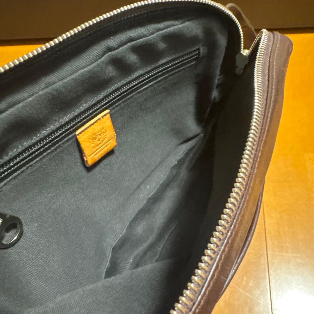 イルビゾンテ　IL BISONTE 革カバン ブラウン ボディバック・サコッシュ