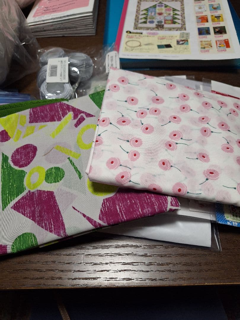 鷲沢玲子のマンスリーキルト※リンゴの木のキルト、キット