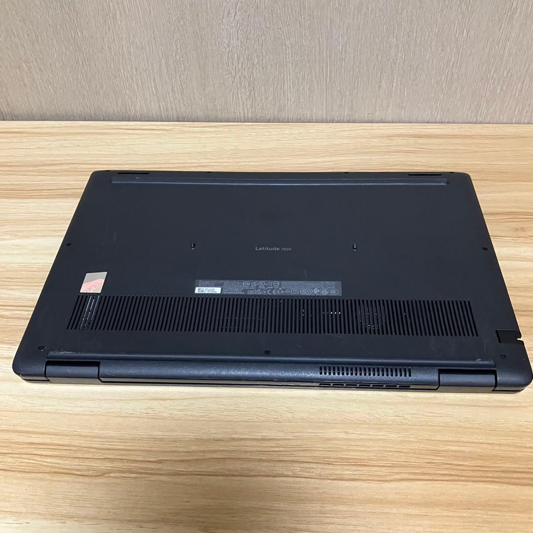 第11世代！DELL Latitude 3520 メモリ16GB テンキー 付き