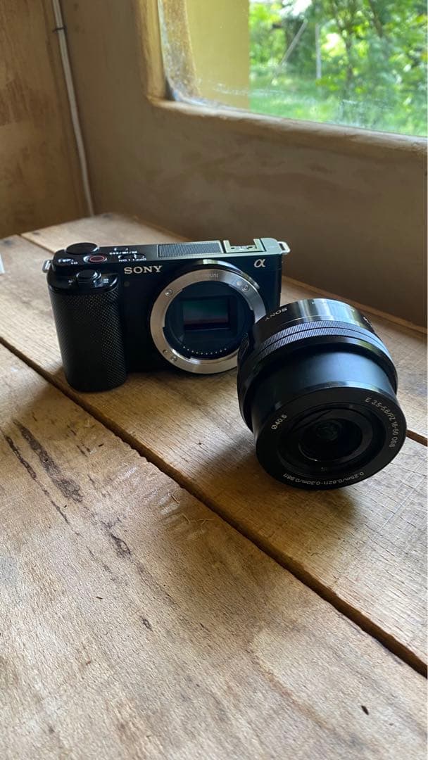 SONY ZV-E10 ミラーレス一眼レフ　ジャンク品