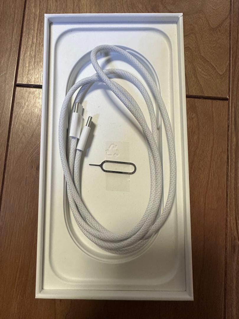 iPhone16 pro 256GB 本体