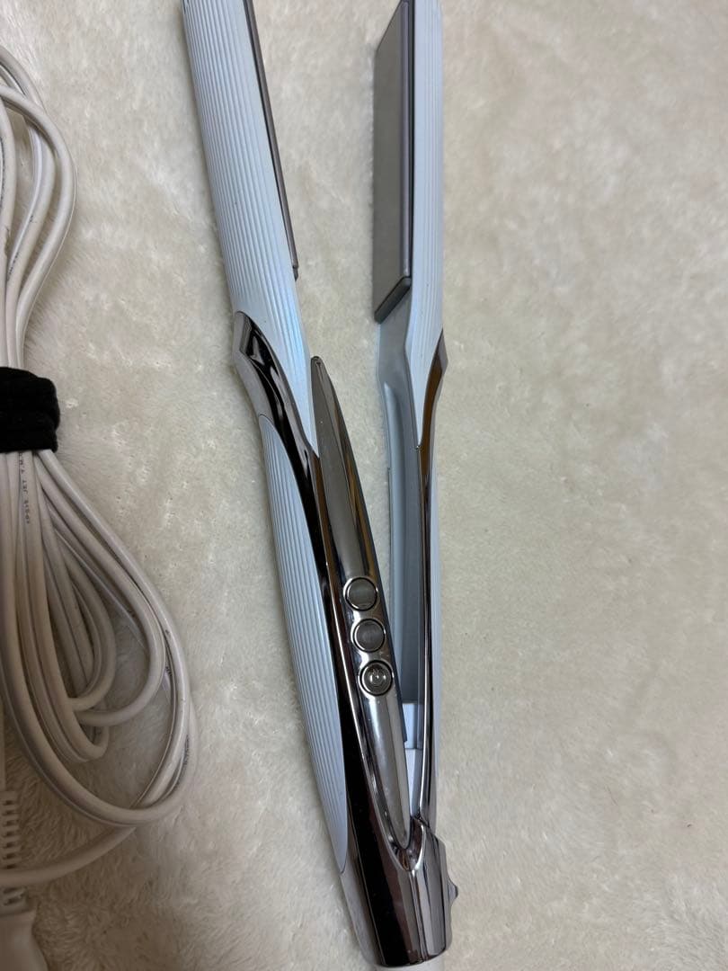 2023年製 ReFa ストレート アイロン プロ ホワイト RE-AT-02A