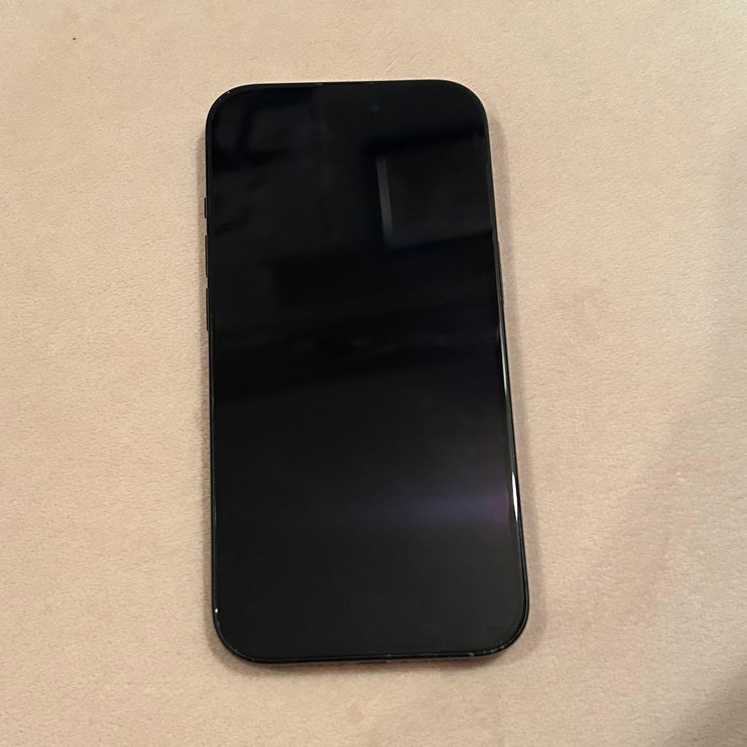 スマートフォン本体 iPhone15 256GB