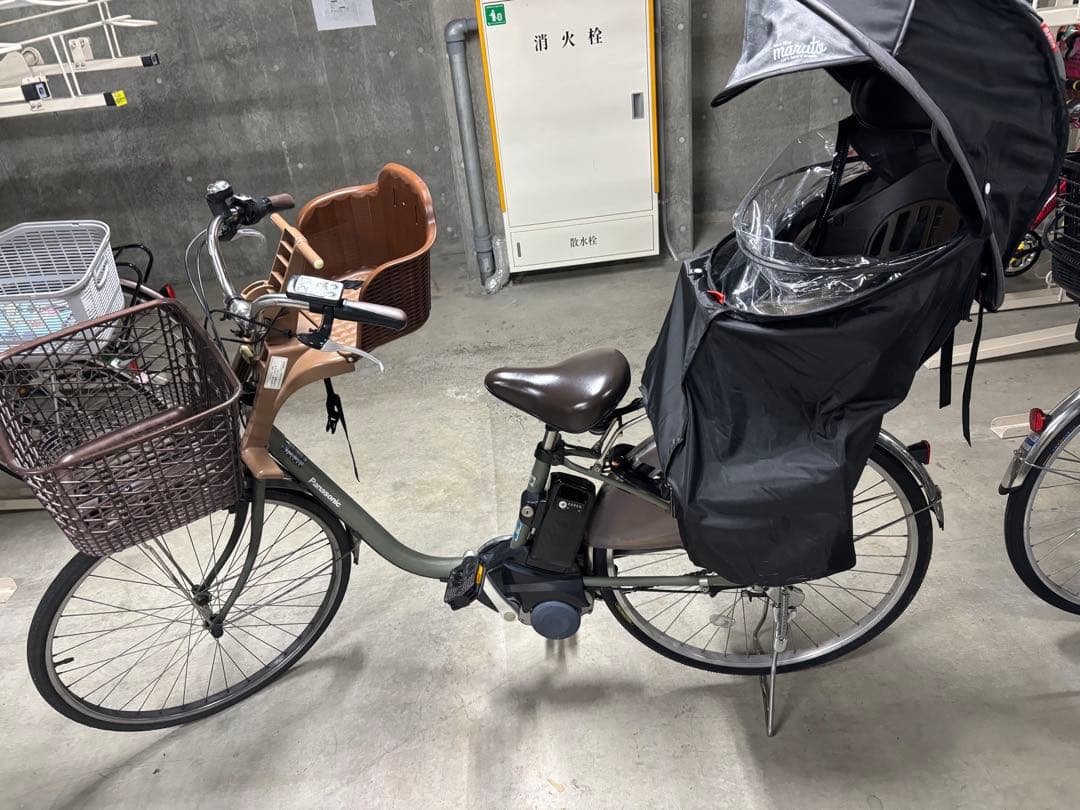 川崎駅まで引き取り限定　電動アシスト自転車 チャイルドシート付き ダークグリーン
