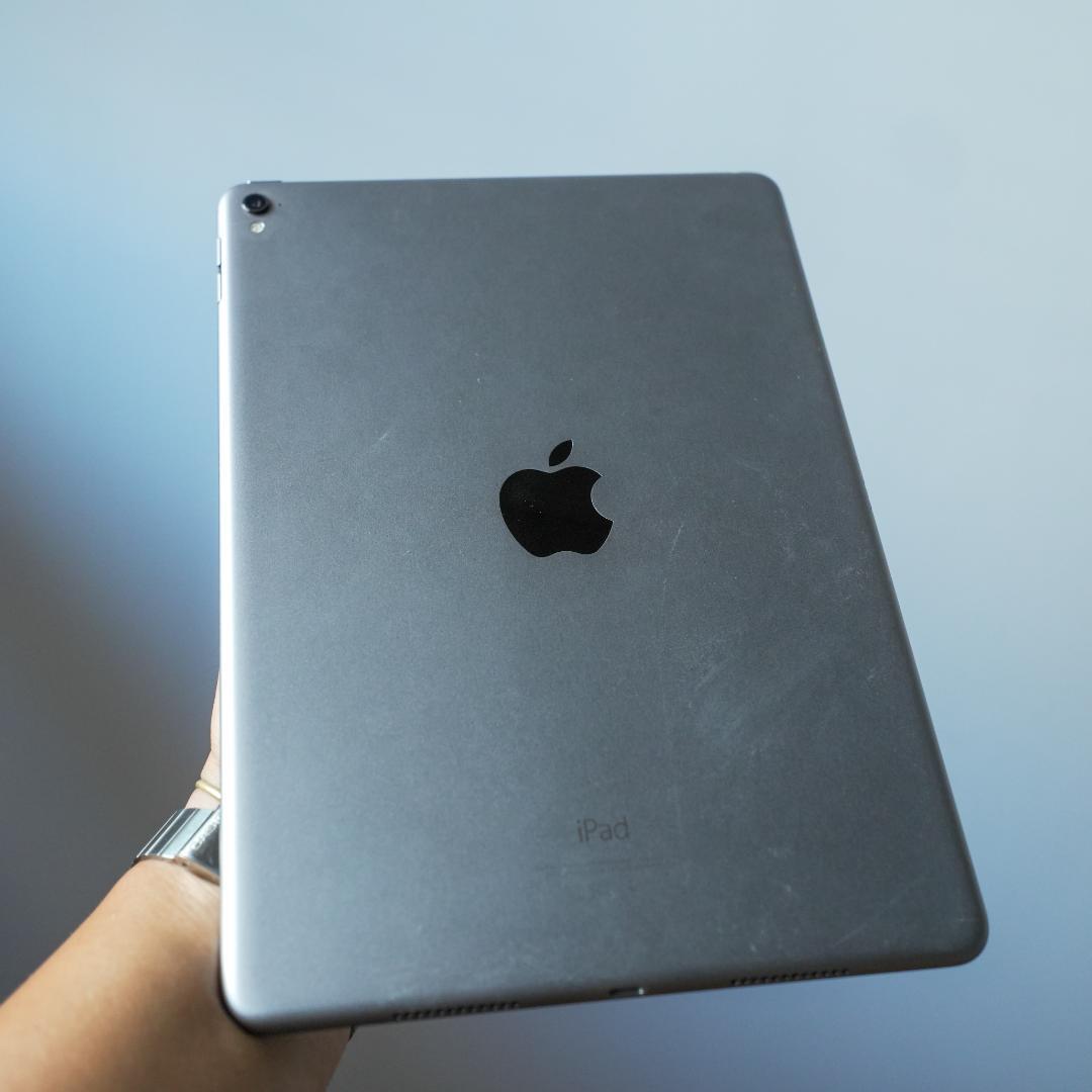 iPad Pro 第1世代　9.7インチ　128GB