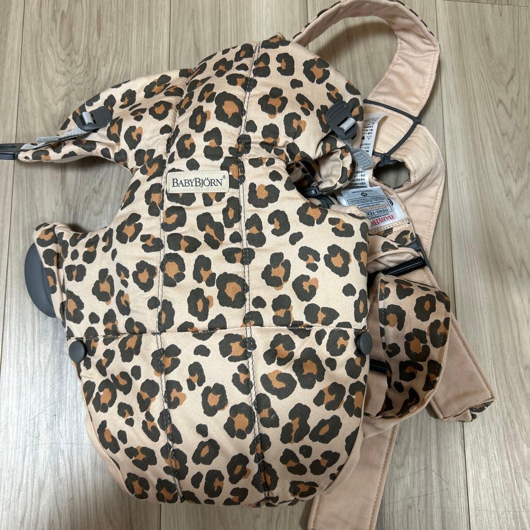 ベビービョルン 抱っこ紐 レオパード