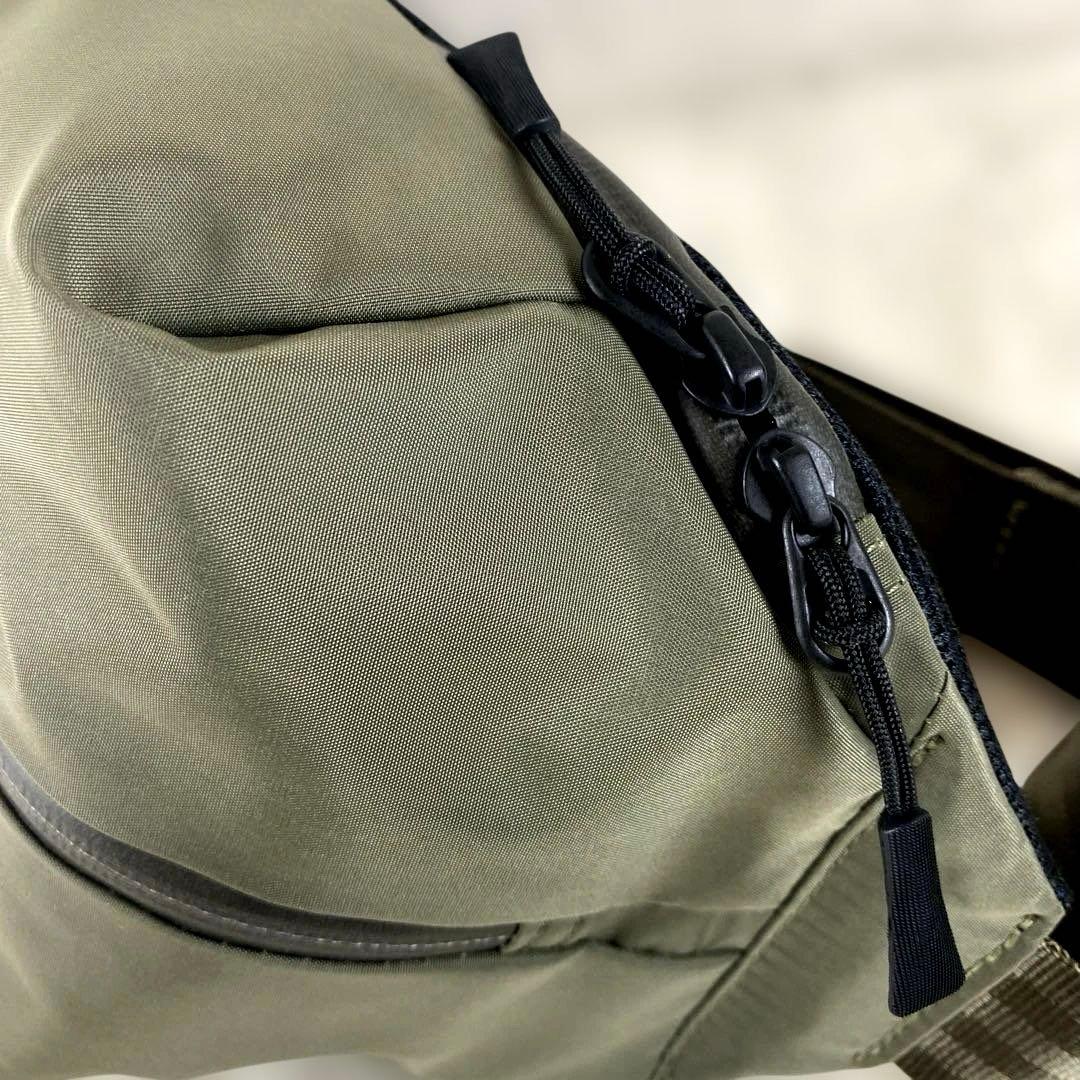 【極美品】MACKINTOSH PHILOSOPHY ハービストンボディバッグ