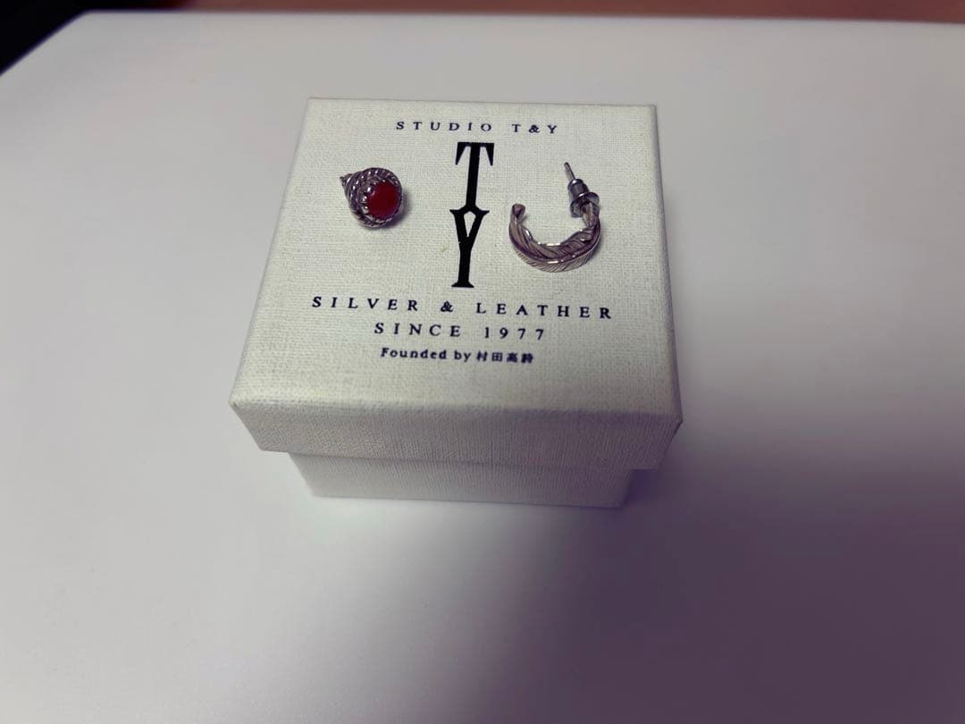 STUDIO T&Y ピアス