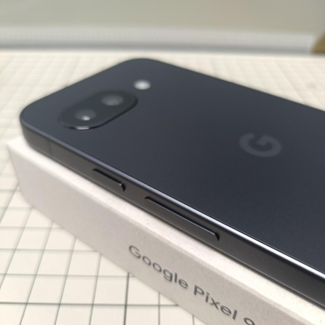 Google Pixel 9a 128GB Obsidian 未使用