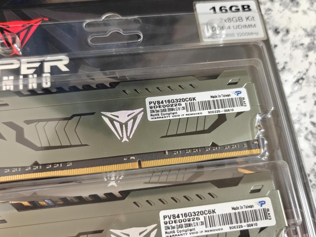 Patriot Viper DDR4-3200MHz 32GB(8×4)