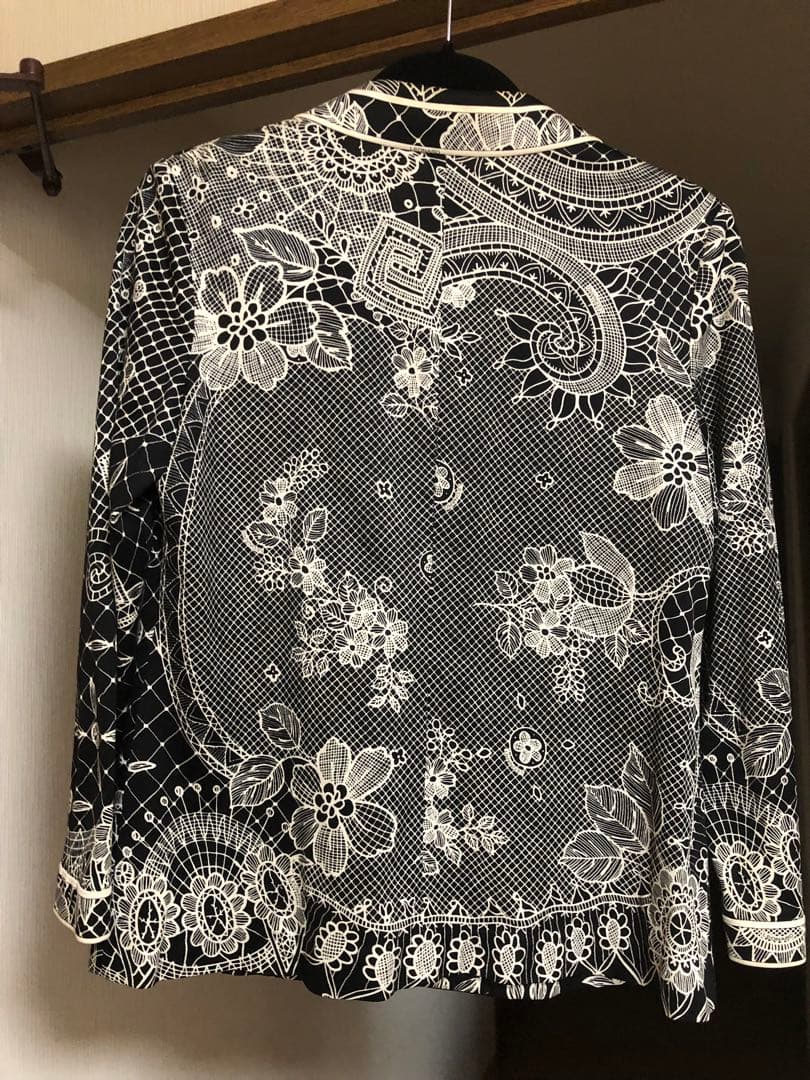 『専用』　　⭐️レオナール　ジャケット　モノトーン⭐️