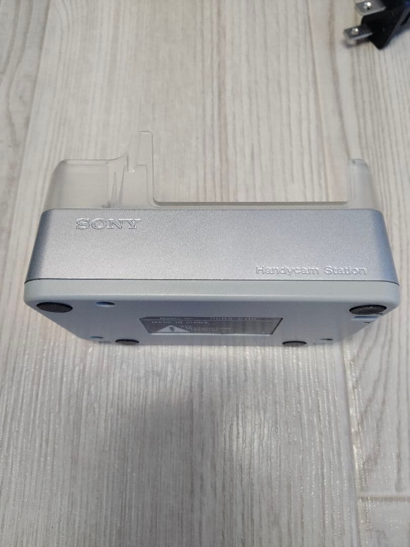 美品　ソニーSONY HANDYCAM DCR-PC350