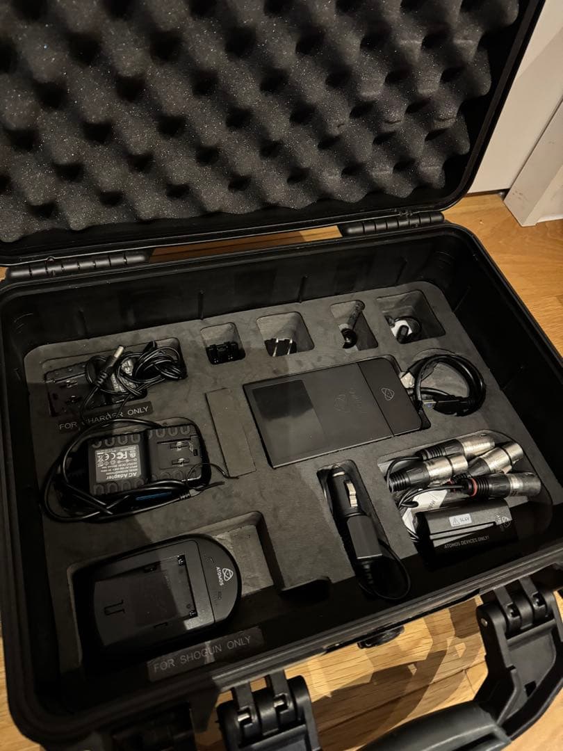 Atomos SHOGUN モニター