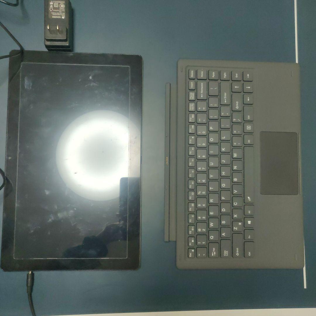 タブレットパソコン