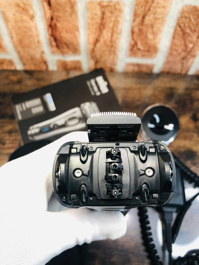 【美品】BraunSeries9 9260sメンズ電気シェーバー ブラウン