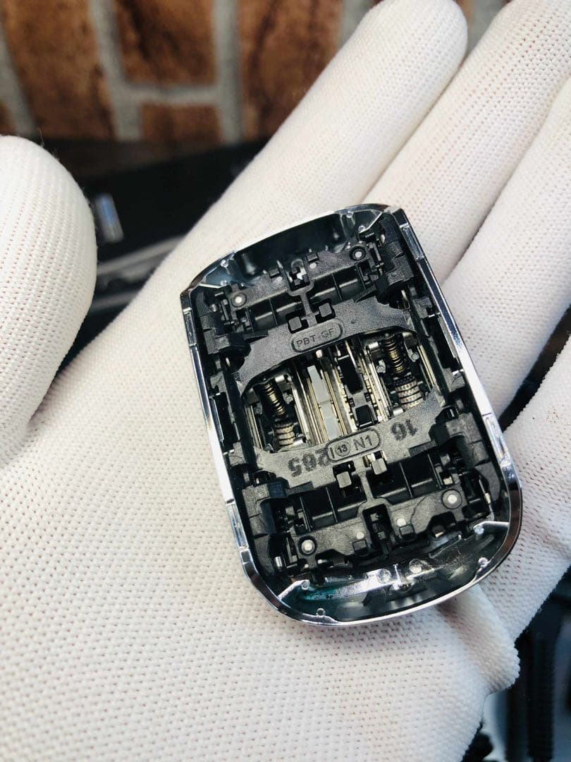 【美品】BraunSeries9 9260sメンズ電気シェーバー ブラウン