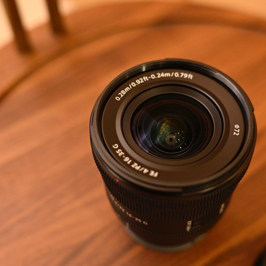 SONY FE PZ 16-35mm F4 G ズームレンズ　SELP1635G