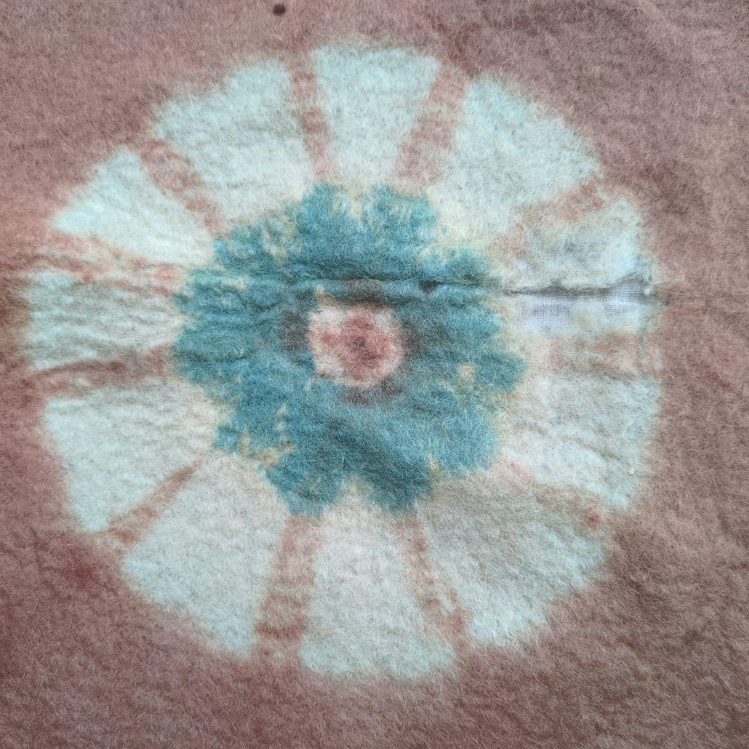 段通　中国段通　毛氈　アンティーク　古布　ラグ　骨董　中国古毯　茶道具　チベッ