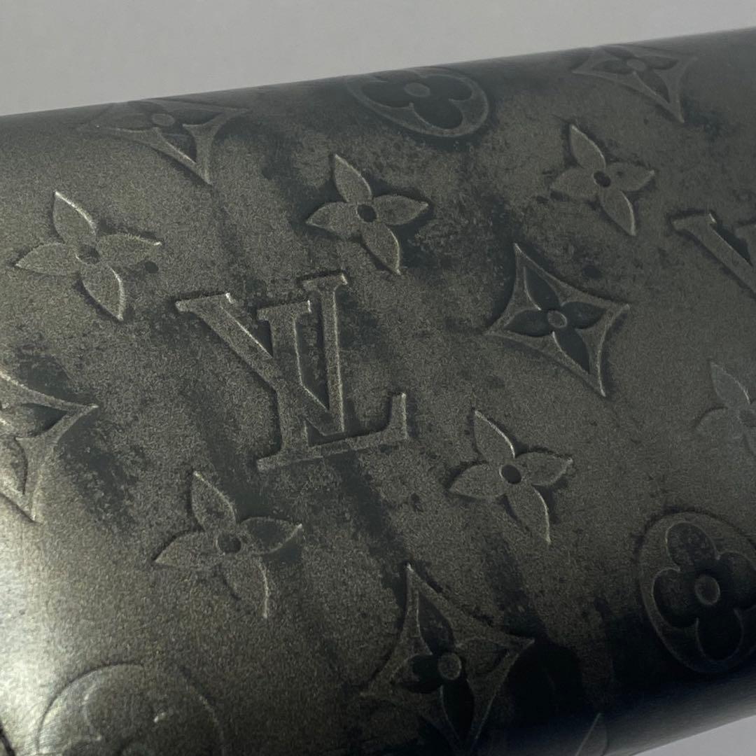 Louis Vuitton ルイ・ヴィトン　マット ポルトトレゾール　グレー