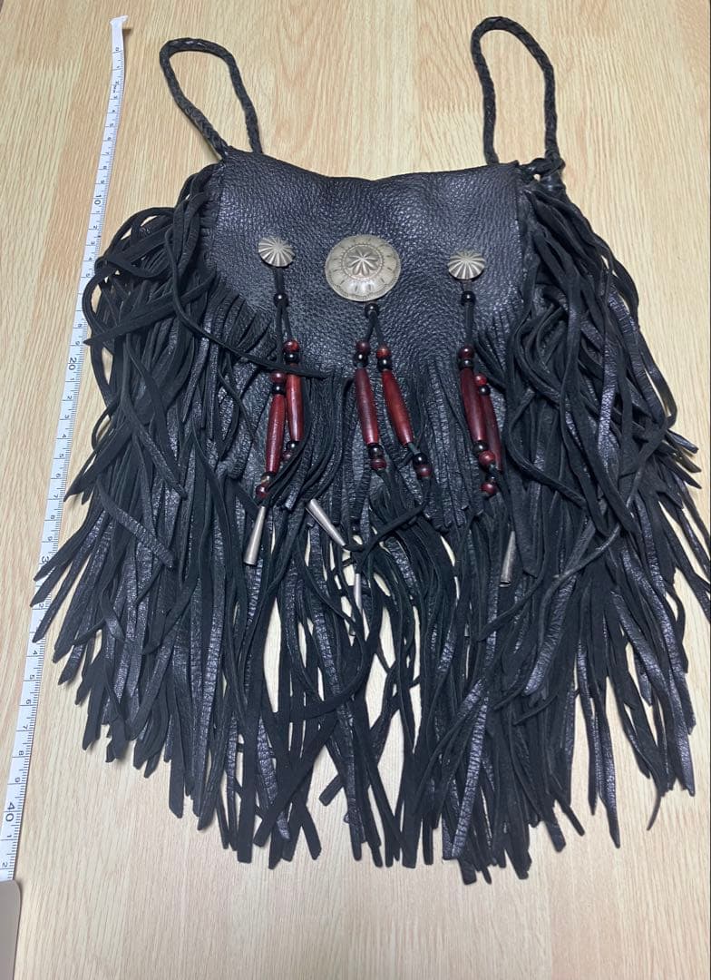 本革 メディスンバッグ ブラックレザーフリンジボディバッグ バンドメイド