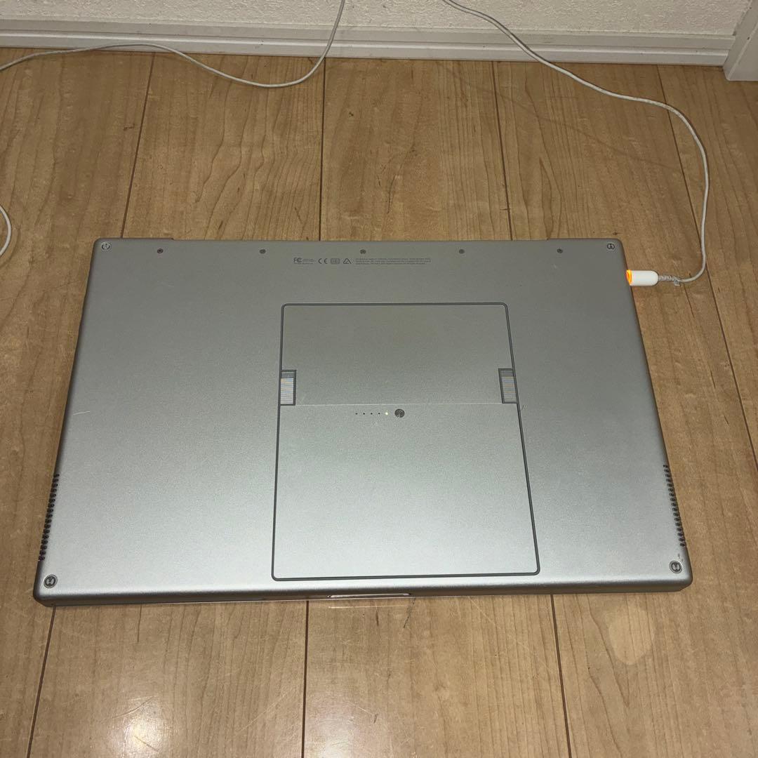 17インチ　貴重　PowerBook G4 1GHz 512MB