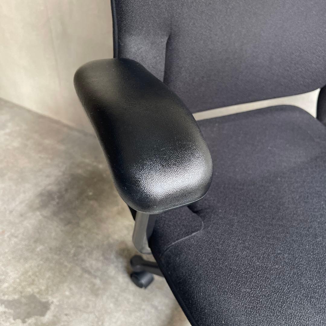 Herman Miller ハーマンミラー　エクア2 チェア　都内限定販売