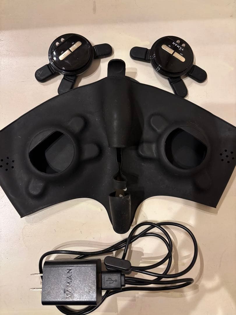 ヤーマン　メディリフトプラスEPM-18BB