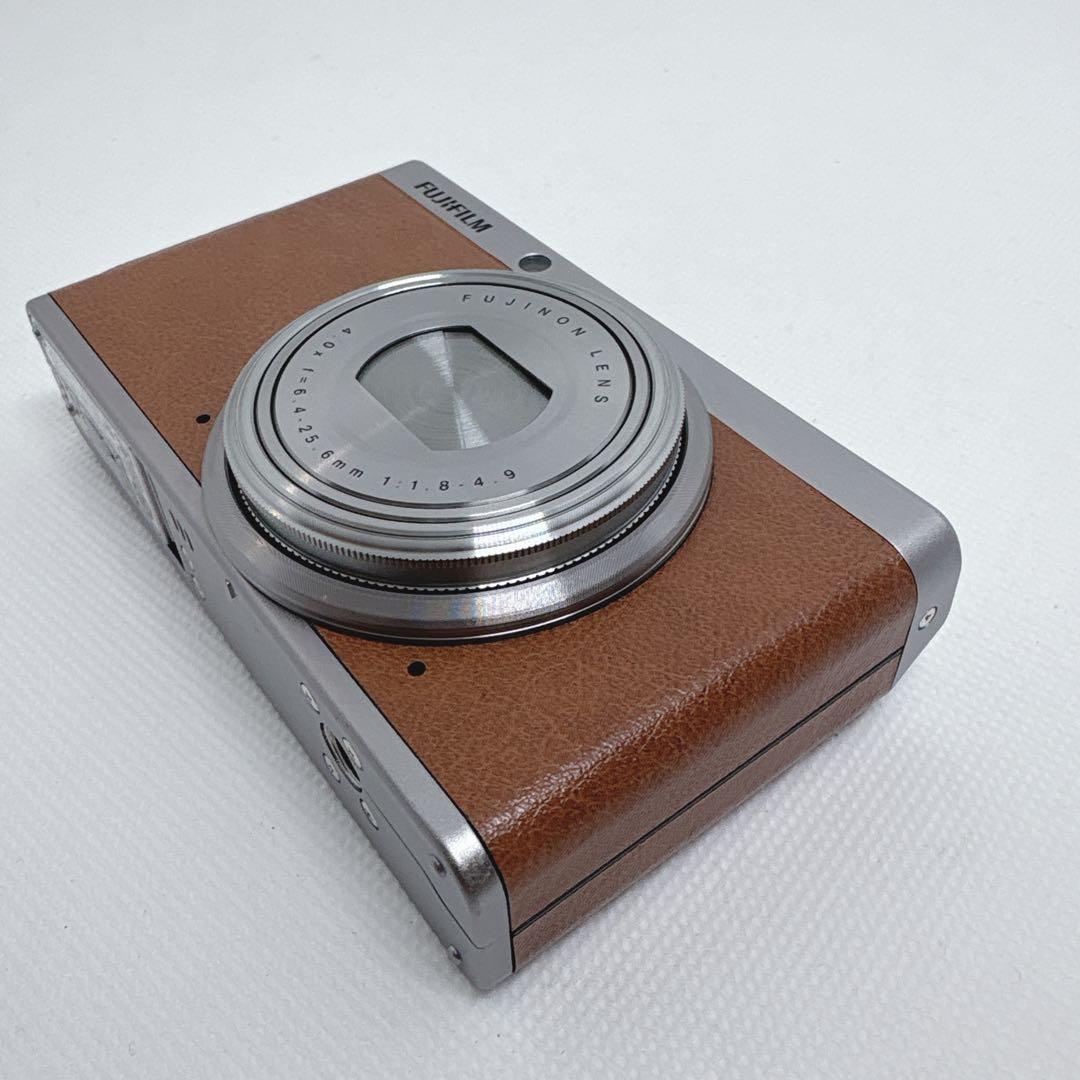 【動作品】 希少 FUJIFILM XF1 コンパクトデジタルカメラ デジカメ
