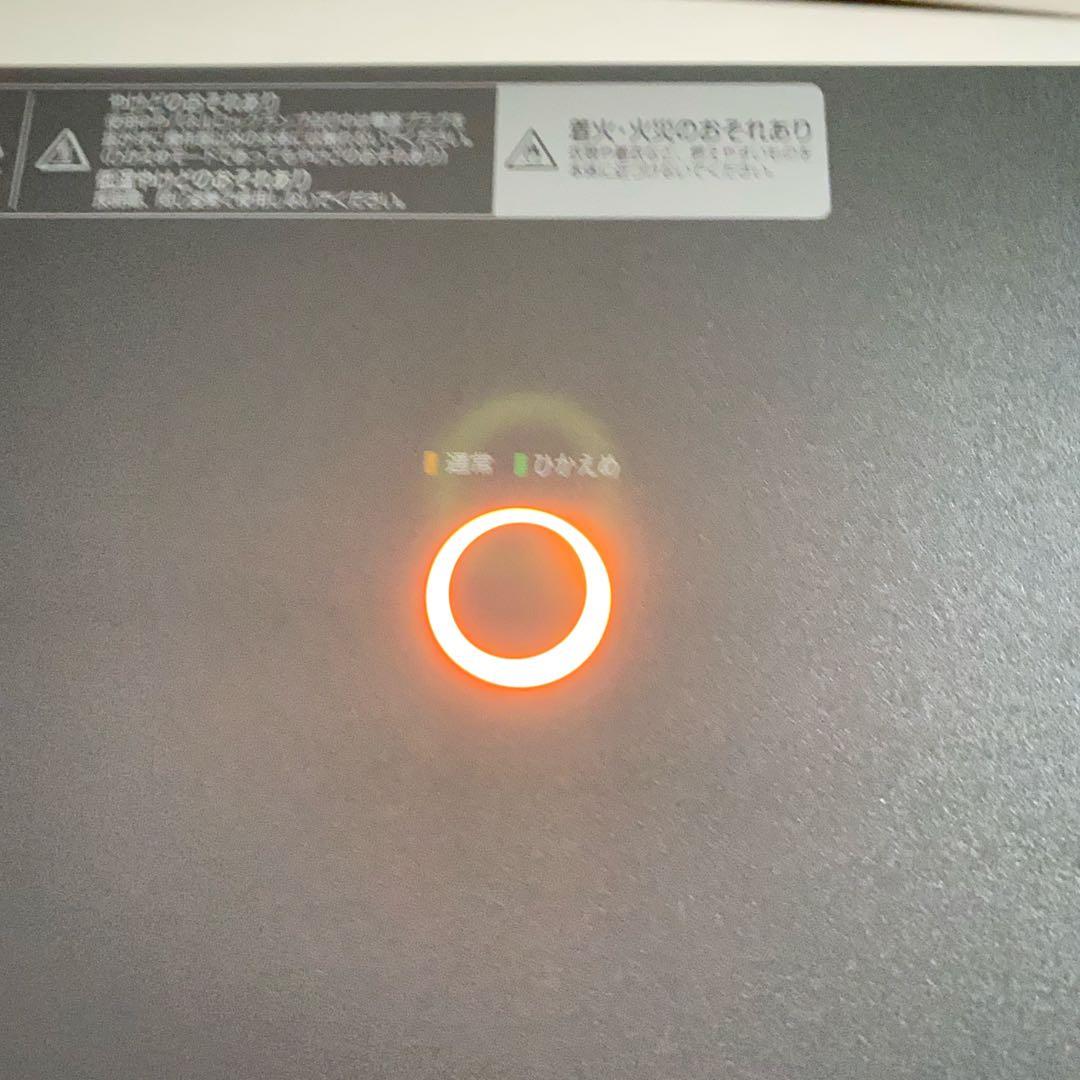 超美品ダイキンDAIKIN ハイブリットセラミックヒーター WRH135AS-H