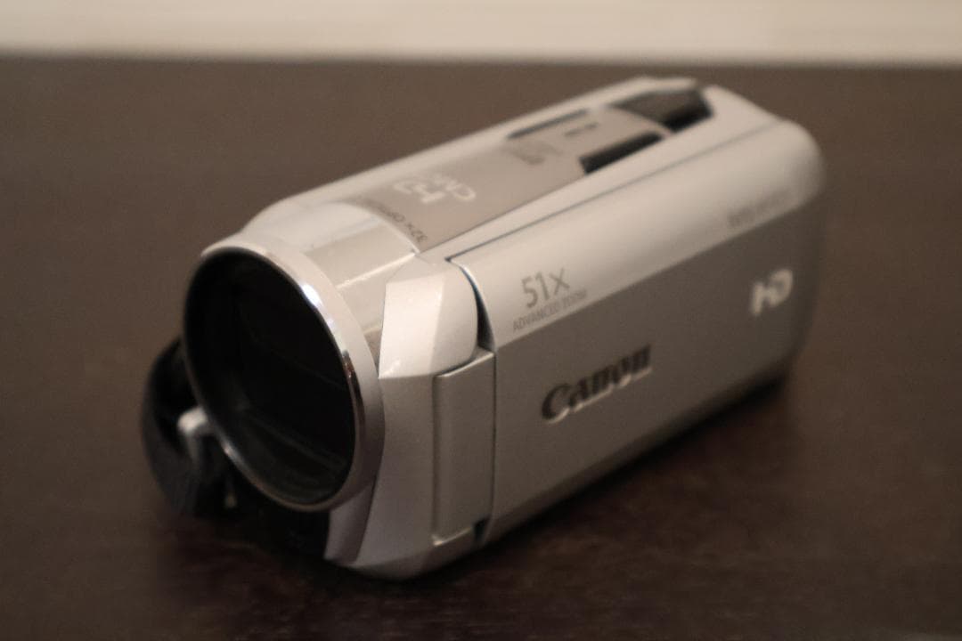 【動作良好】Canon デジタルビデオカメラ iVIS HF R31 シルバー