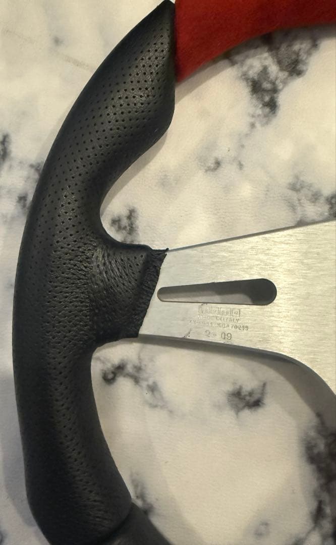 momo ステアリング　モモ　ハンドル　D型