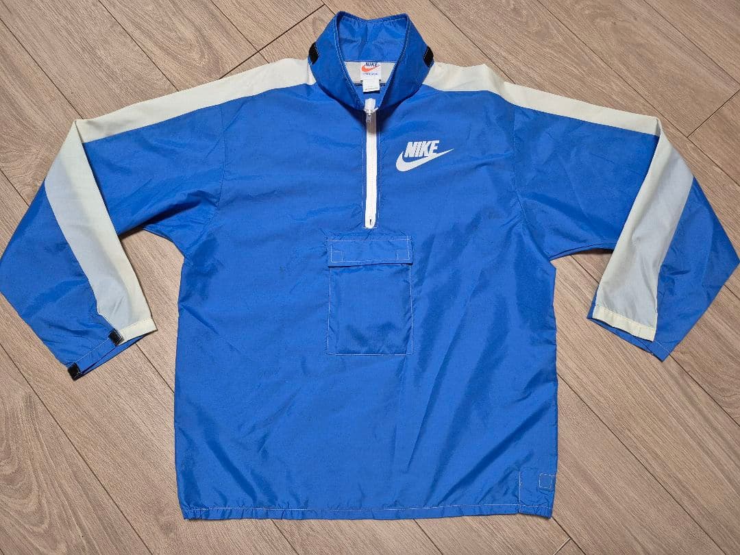 ヴィンテージ　ナイキ　ナイロンジャケット　オレンジタグ　70s　バックプリント