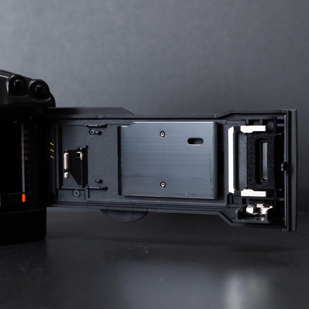 Canon キヤノン EOS3 フィルムカメラ