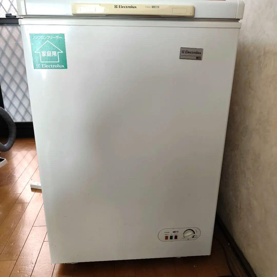 Electrolux ECB 105 冷凍庫 105L ストッカー 上開き