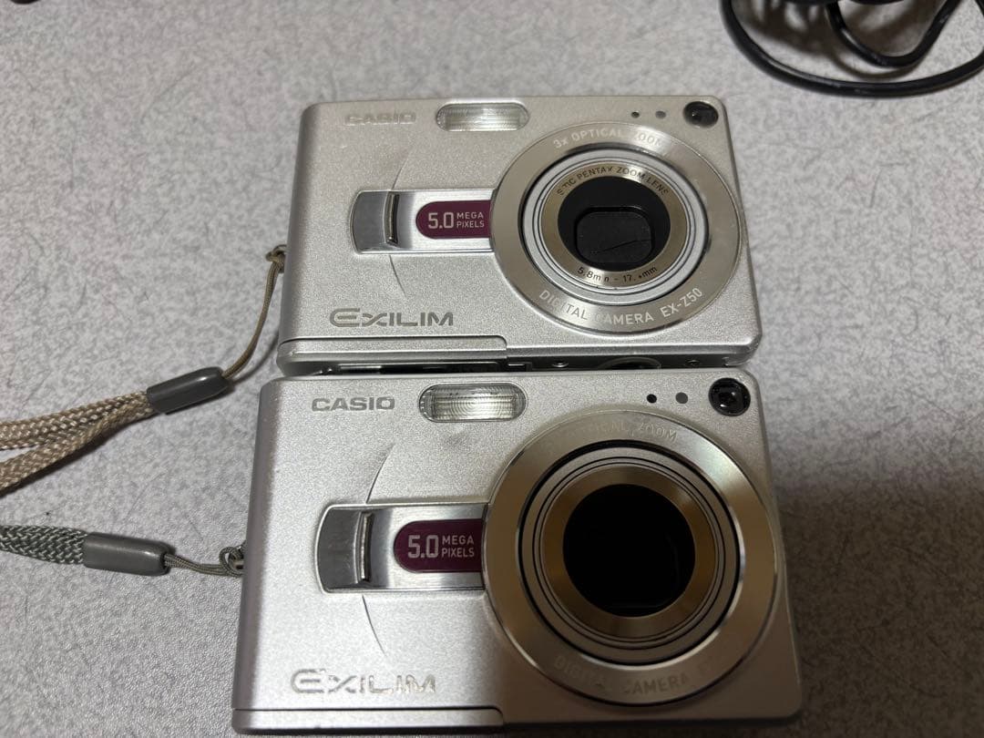 CASIO EX-Z70 コンパクトデジタルカメラ 2台セット