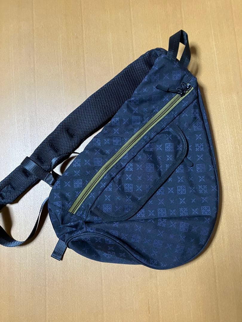 ★超美品★ russet ボディバッグ